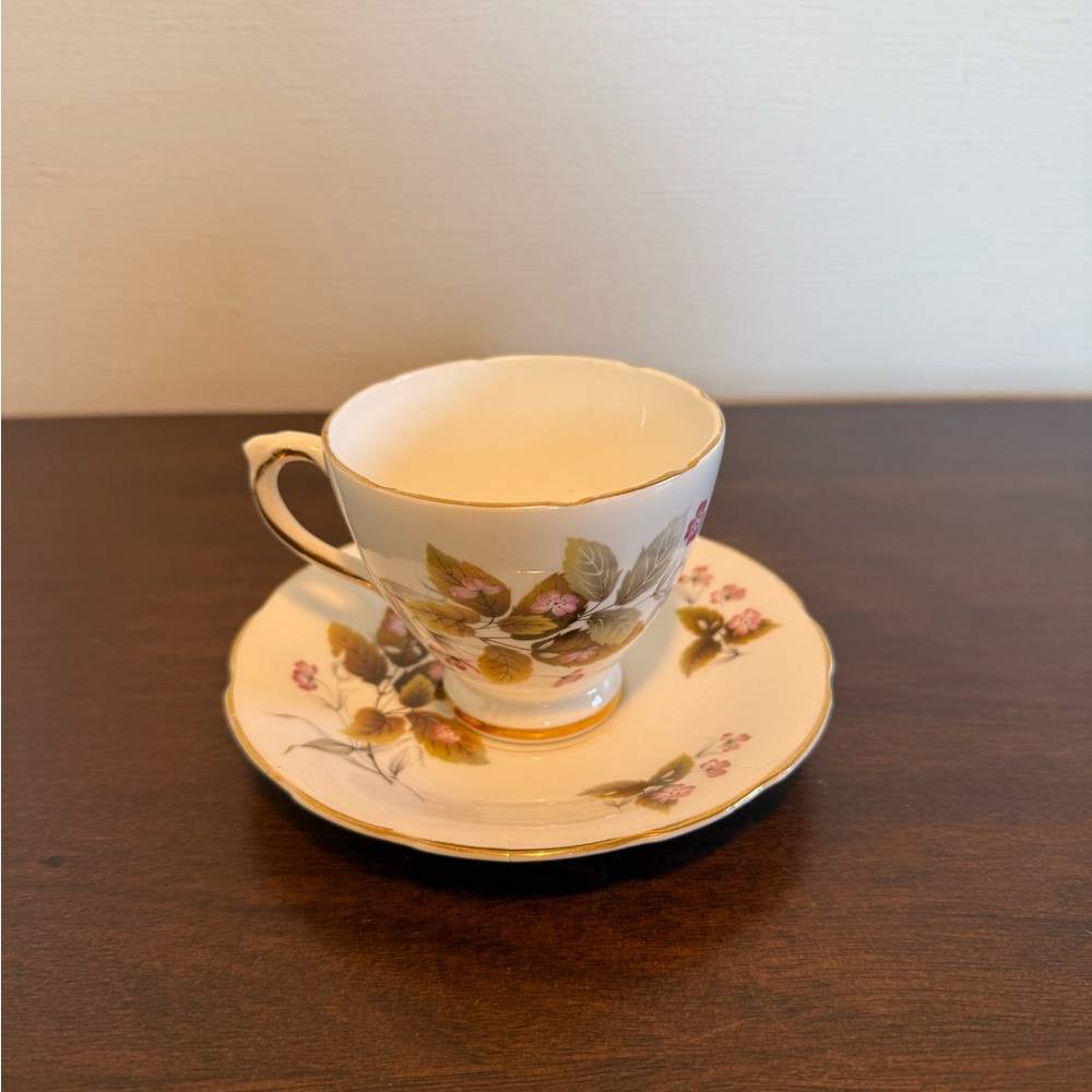 Royal Sutherland Bone China Cup & Saucer Staffordshire England